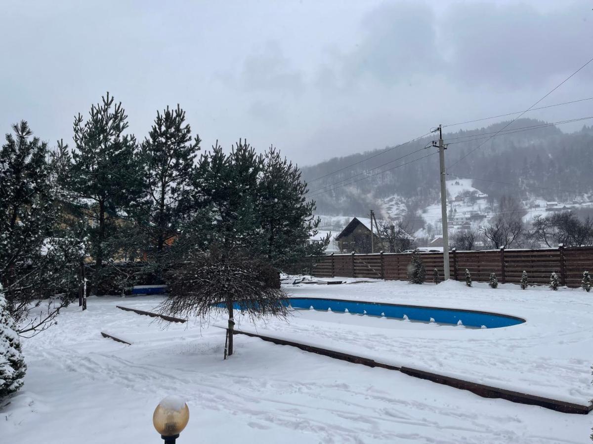 затишна Вілла *